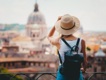 How to Survive Long Trips During Holiday Travel